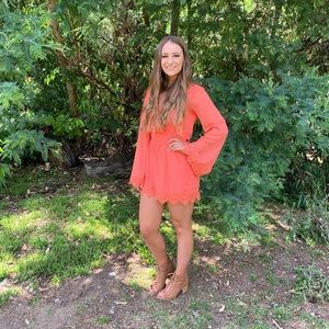 Lulu’s Coral Romper